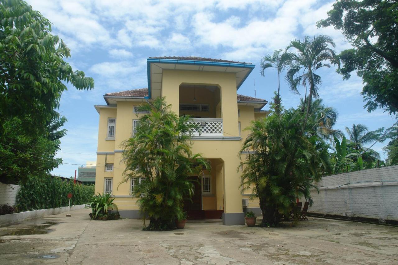 Golden Guest Inn Yangon Exterior photo